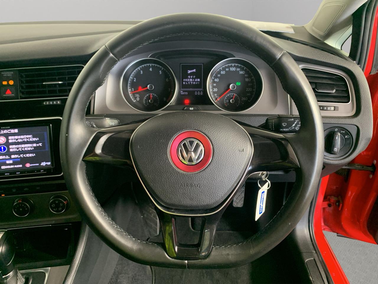 2015 Volkswagen Golf TSI Comfortline Premium Editio Hatchback LOW KM + REVERSING CAMERA