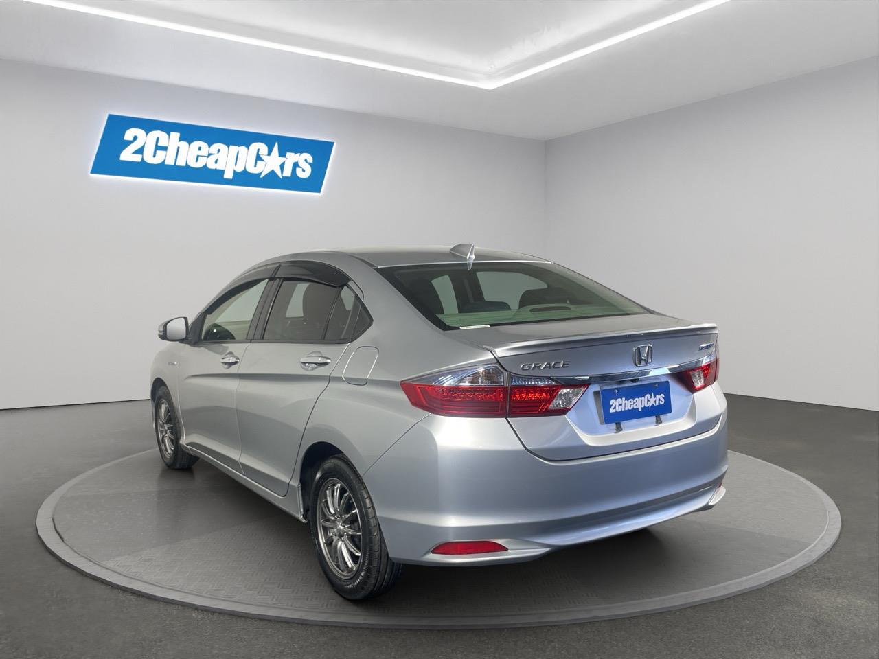 2014 Honda Grace Hybrid LX Sedan LOW KM + REVERSING CAMERA + AUTO LIGHTS