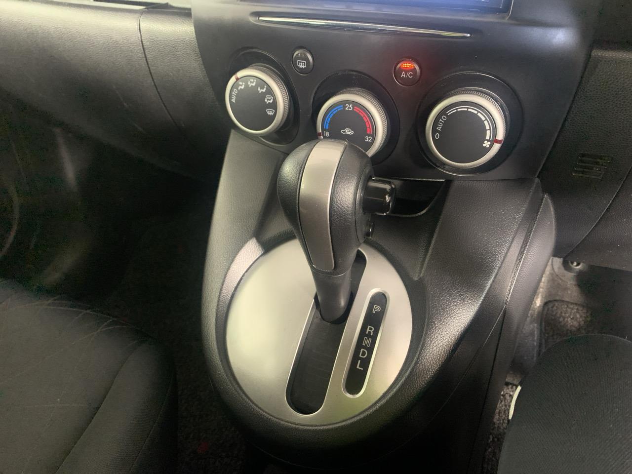 2012 Mazda Demio 2 SkyActive Hatchback GREAT FUEL EFFICIENCY + KEYLESS ENTRY + I STOP