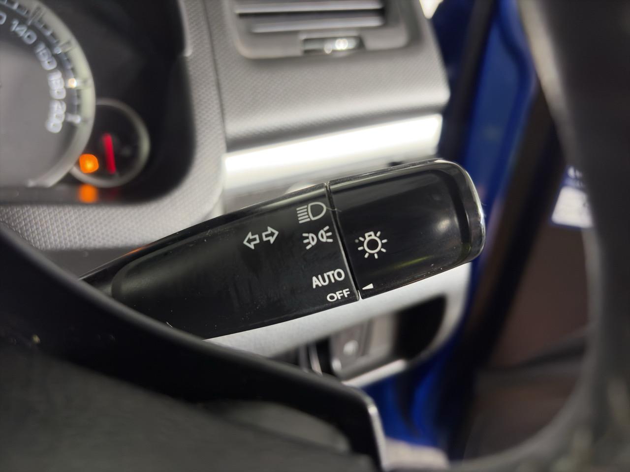 2013 Suzuki Swift RS Hatchback SMART KEY + PADDLE SHIFT + AUTO LIGHTS