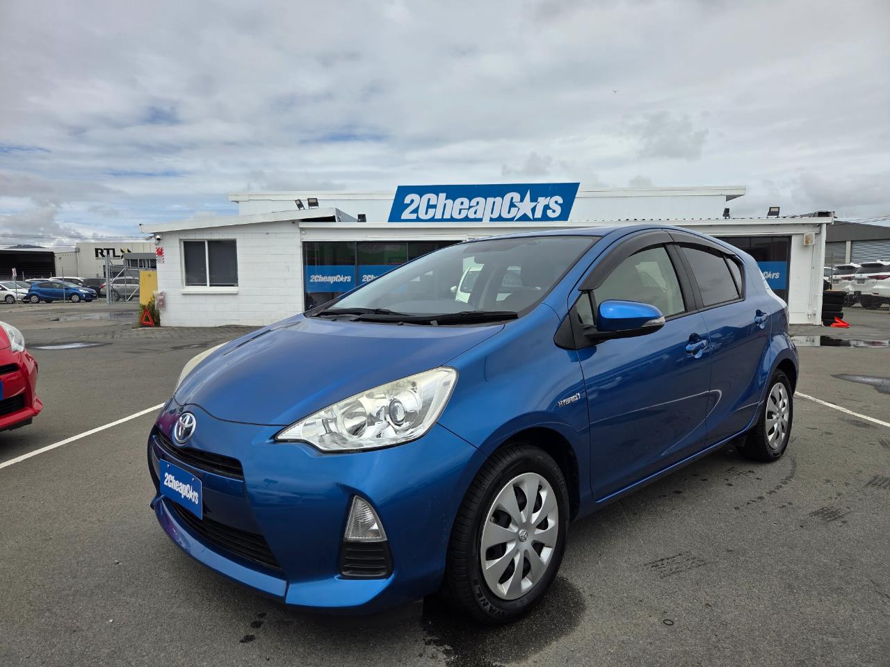 2014 Toyota Aqua G Hatchback