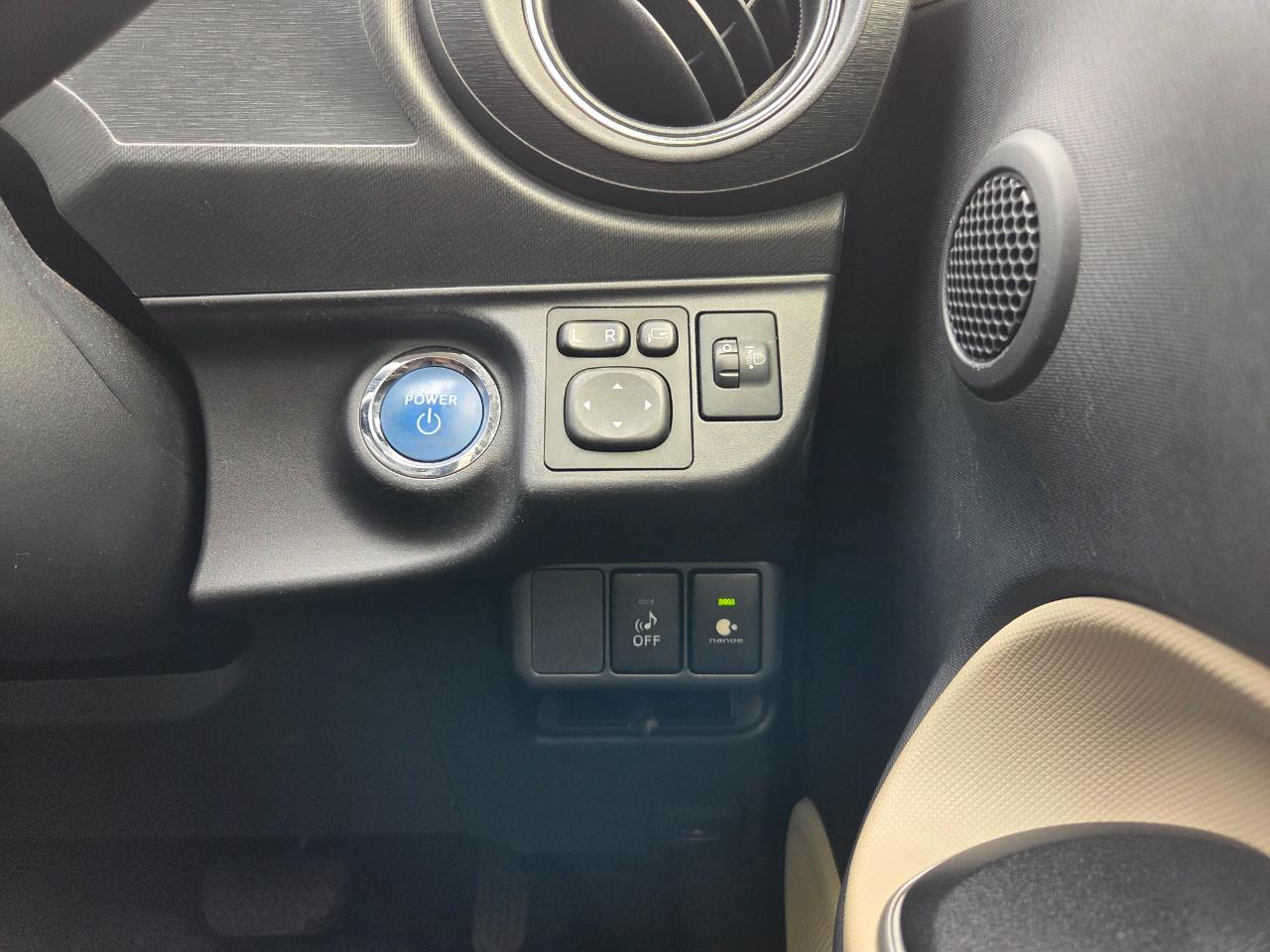 2014 Toyota Aqua G Hatchback PUSH START + REVERSING CAMERA