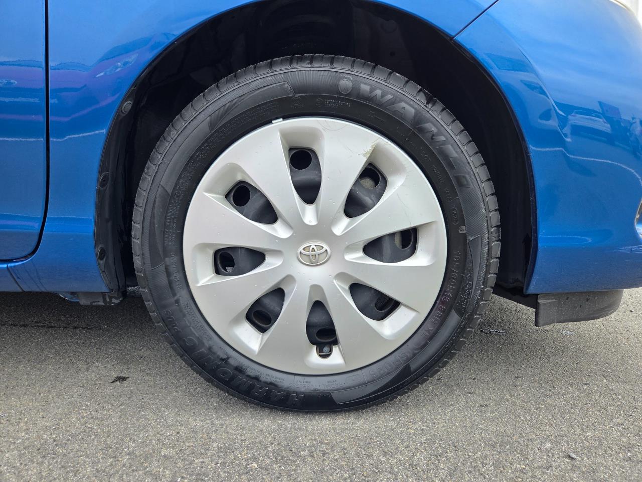 2014 Toyota Aqua G Hatchback PUSH START + REVERSING CAMERA