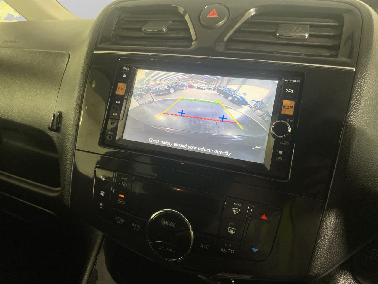 2013 Nissan Serena Hybrid People Mover REVESING CAMERA + PUSH SRART + AUTO LIGHTS