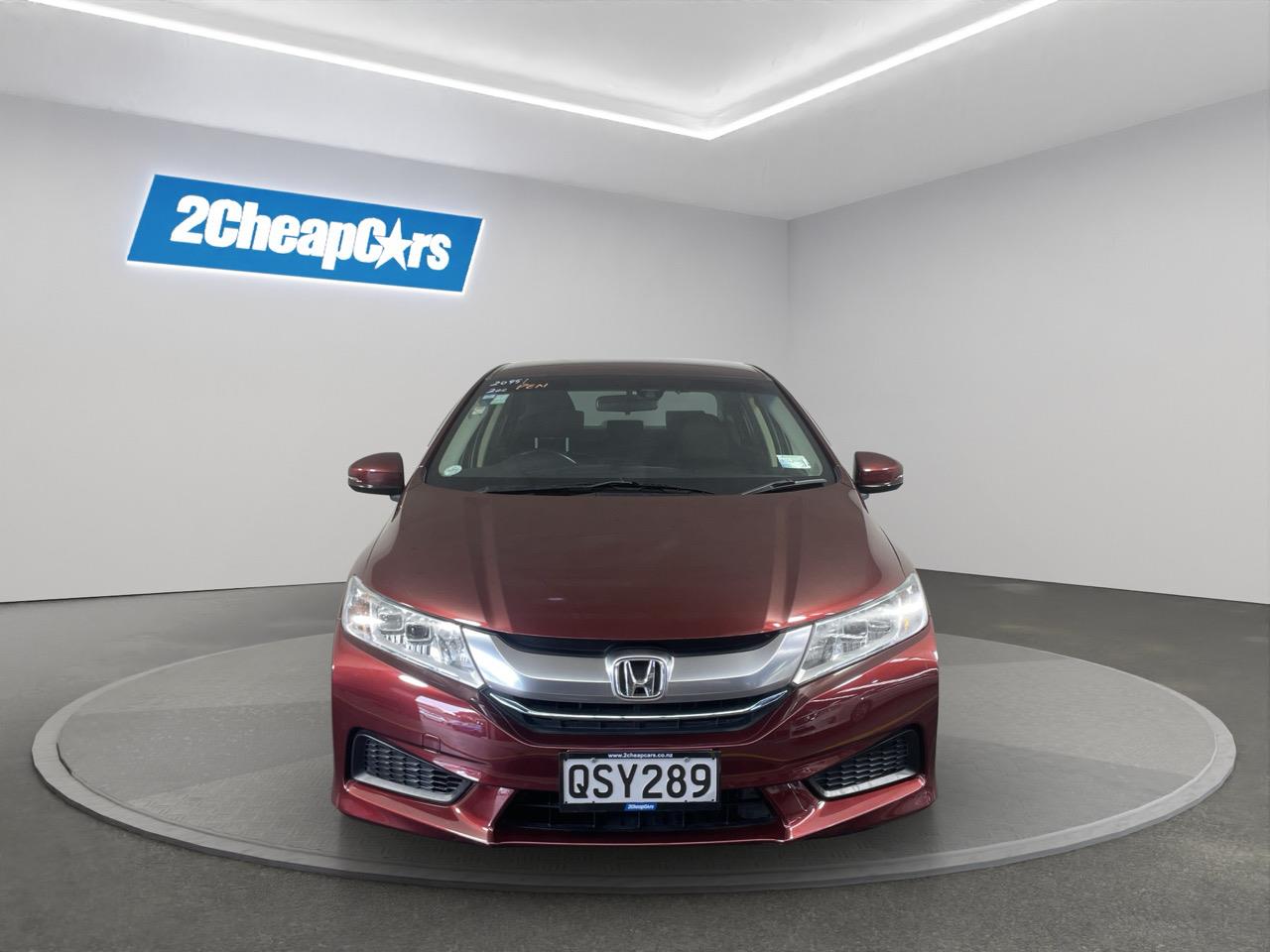 2015 Honda GRACE Hybrid Saloon REVERSING CAMERA + AUTO LIGHTS + PUSH START