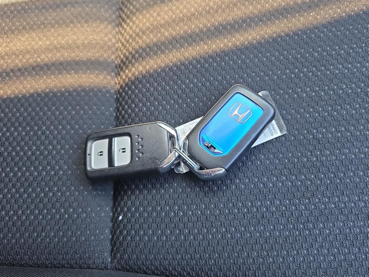 2014 Honda Vezel HYBRID X RV/SUV REVERSING CAMERA + SMART KEY + CRUISE CONTROL