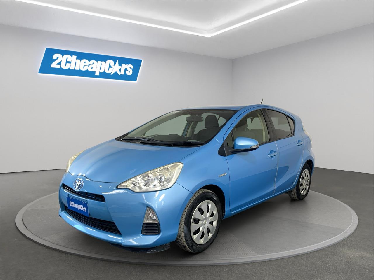 2013 Toyota Aqua S Hatchback