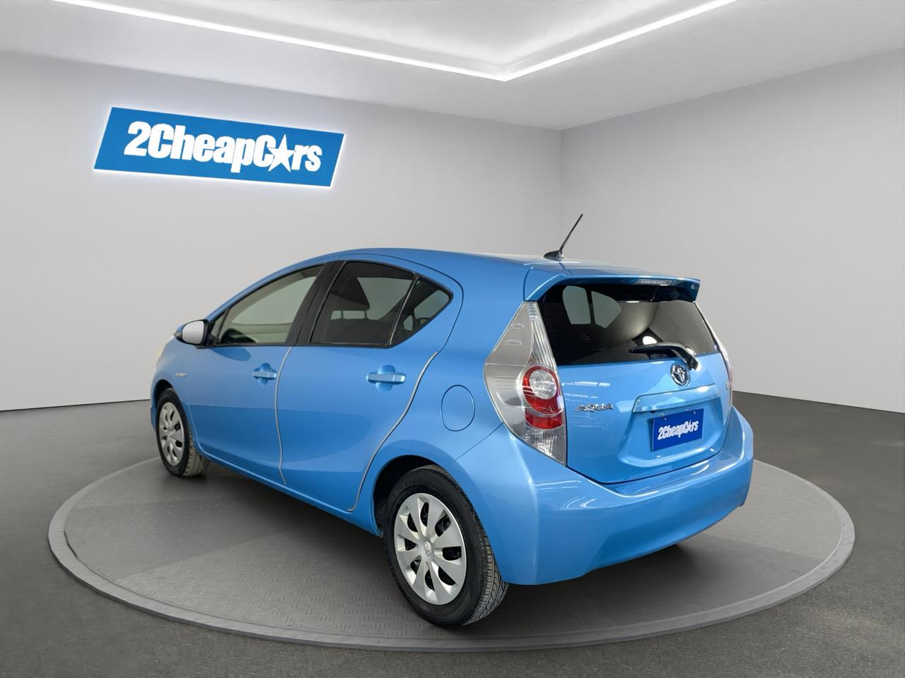 2013 Toyota Aqua S Hatchback PUSH BUTTON START + AUTO LIGHTS + REVERSING CAMERA