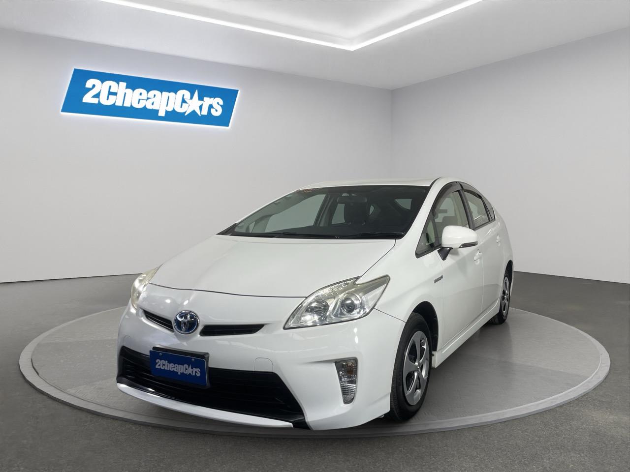 2012 Toyota Prius L Hatchback