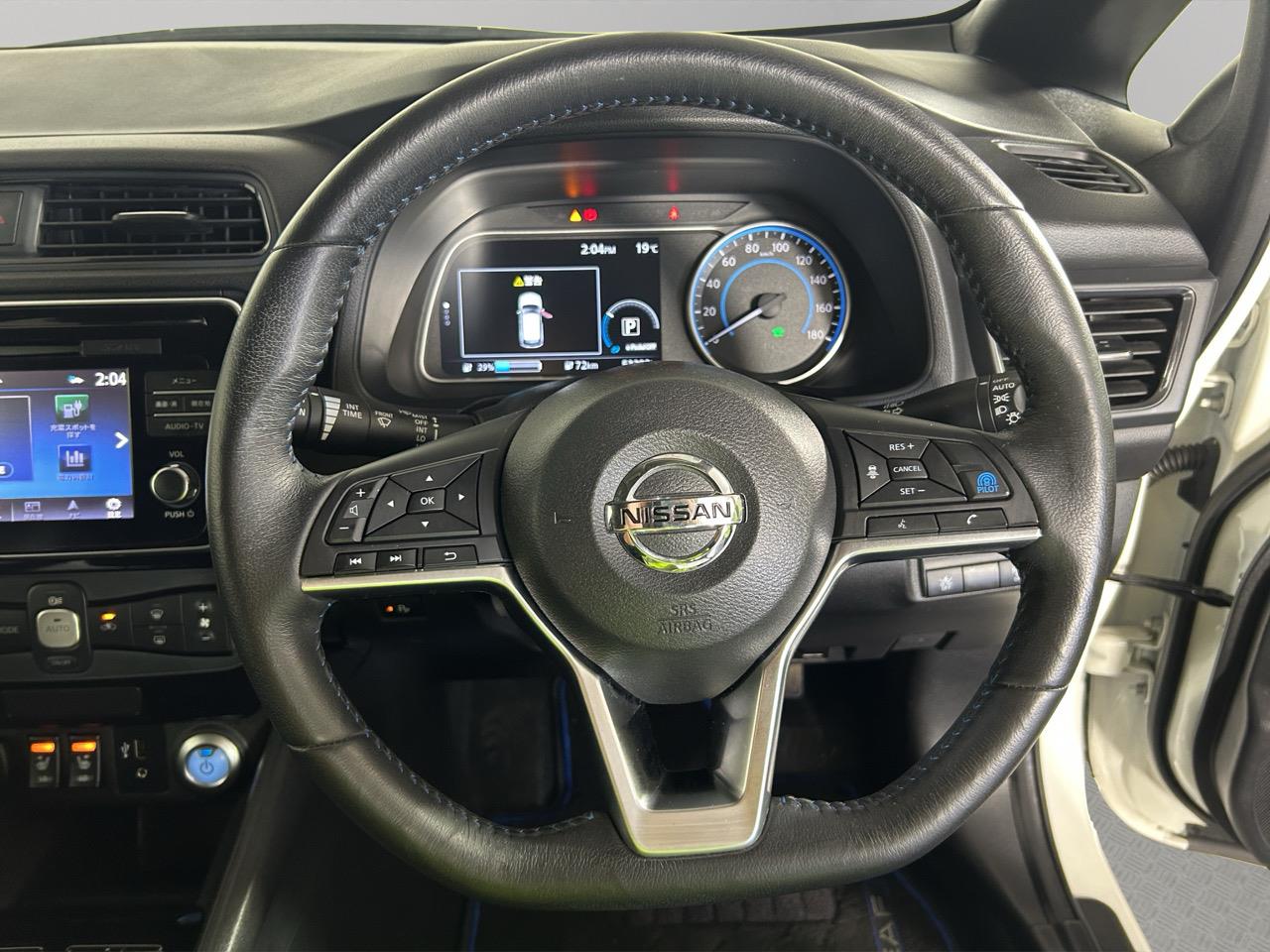 2018 Nissan Leaf 40S Late Model Hatchback REVESING CAMEIA + PUSH START + HEATED SEATS