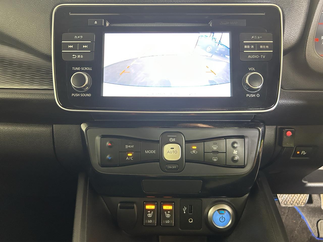 2018 Nissan Leaf 40S Late Model Hatchback REVESING CAMEIA + PUSH START + HEATED SEATS