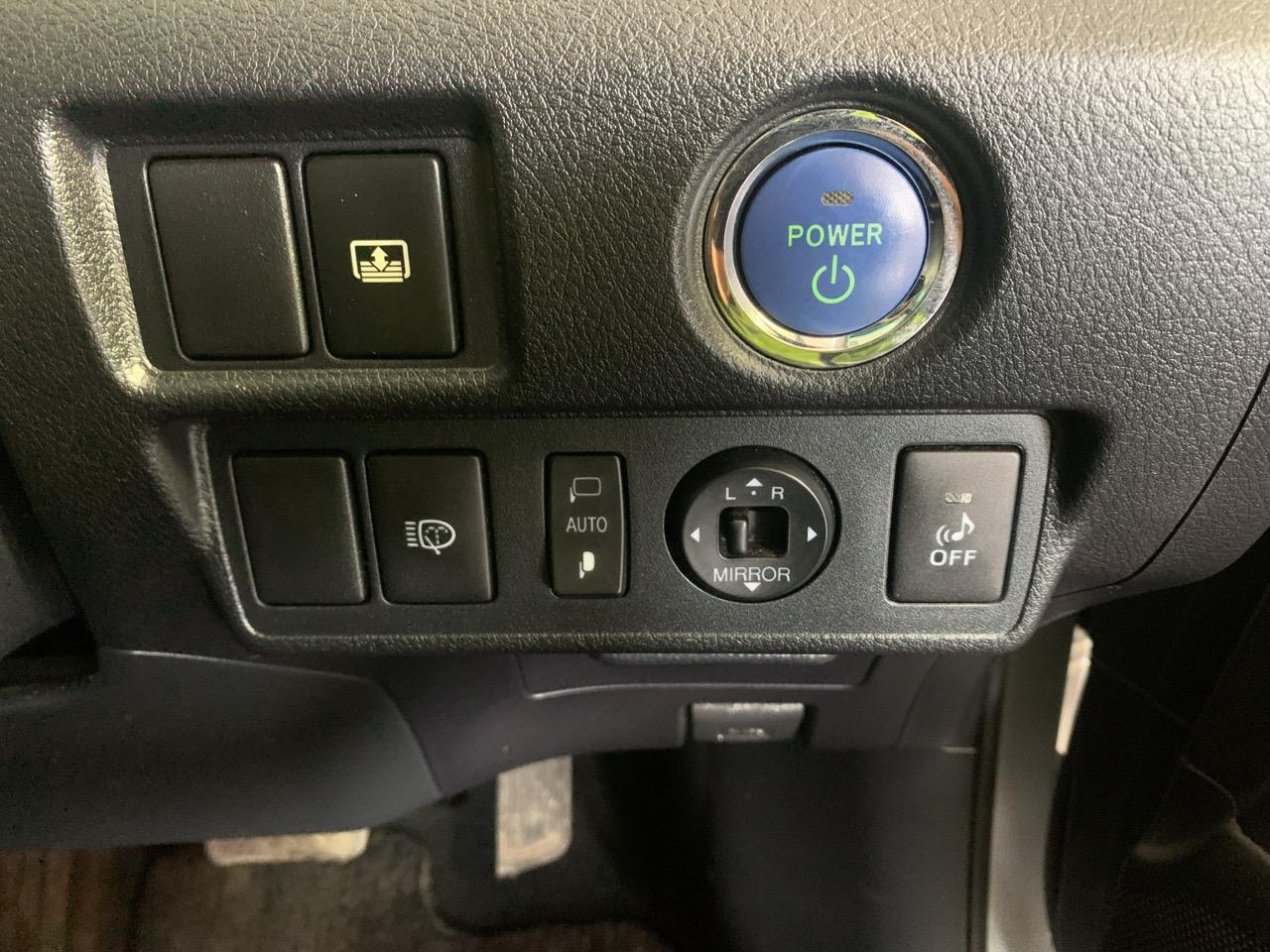 2013 Toyota SAI G Touring Selection Sedan REVERSING CAMERA + CRUISE CONTROL + SMART KEY