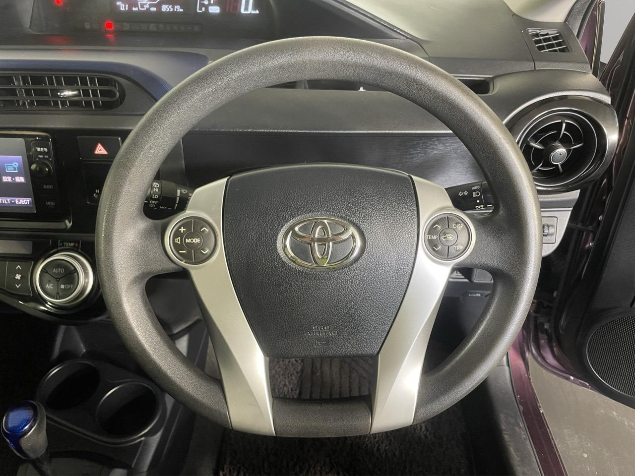 2015 Toyota Aqua Facelift Model S Hatchback REVERSING CAMERA + AUTO LIGHTS + PUSH BUTTON START