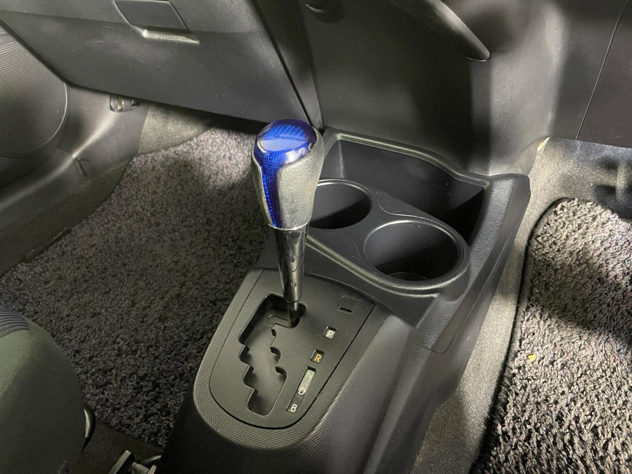 2015 Toyota Aqua Facelift Model S Hatchback REVERSING CAMERA + AUTO LIGHTS + PUSH BUTTON START