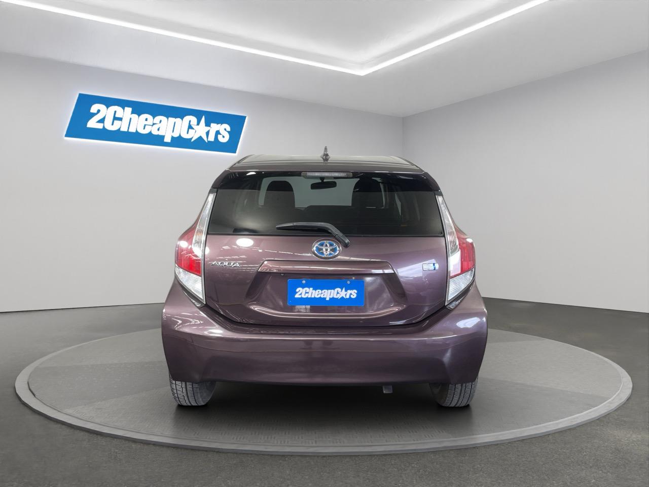 2015 Toyota Aqua Facelift Model S Hatchback REVERSING CAMERA + AUTO LIGHTS + PUSH BUTTON START