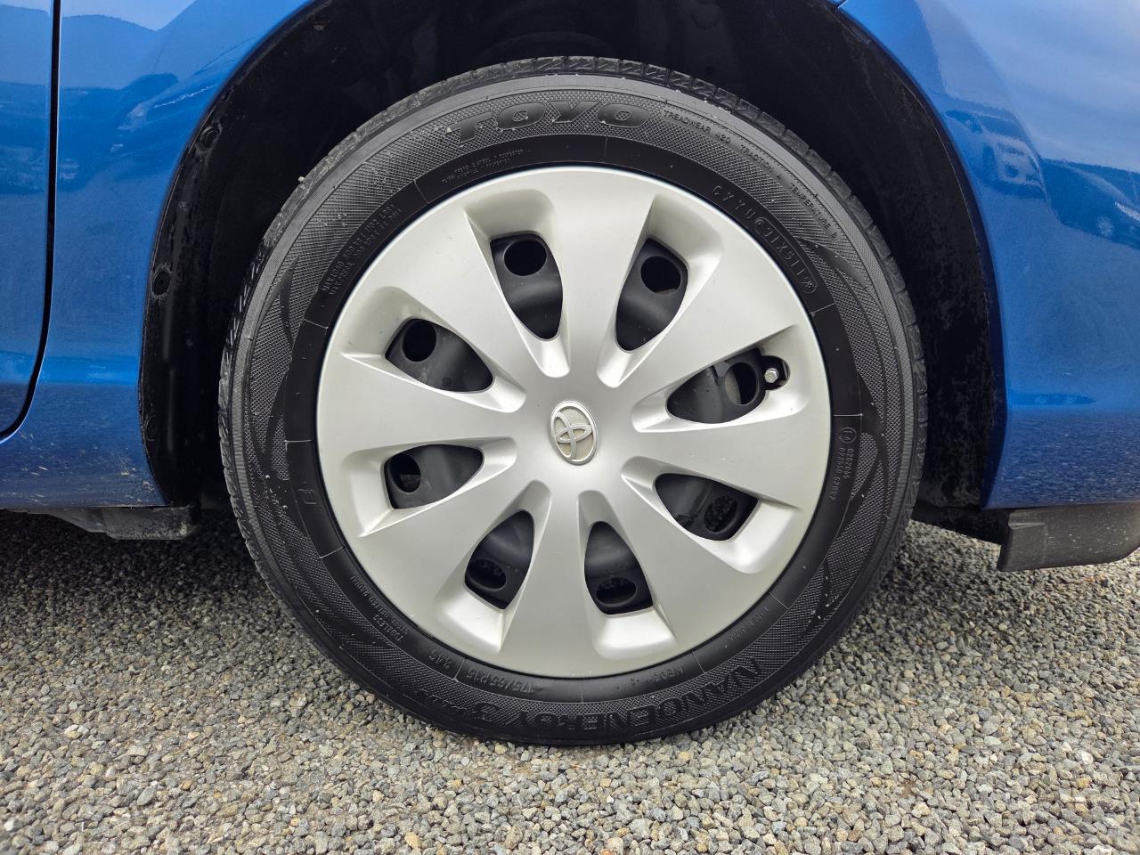 2014 Toyota Aqua G Hatchback SMART KEY + REVERSING CAMERA + PUSH START