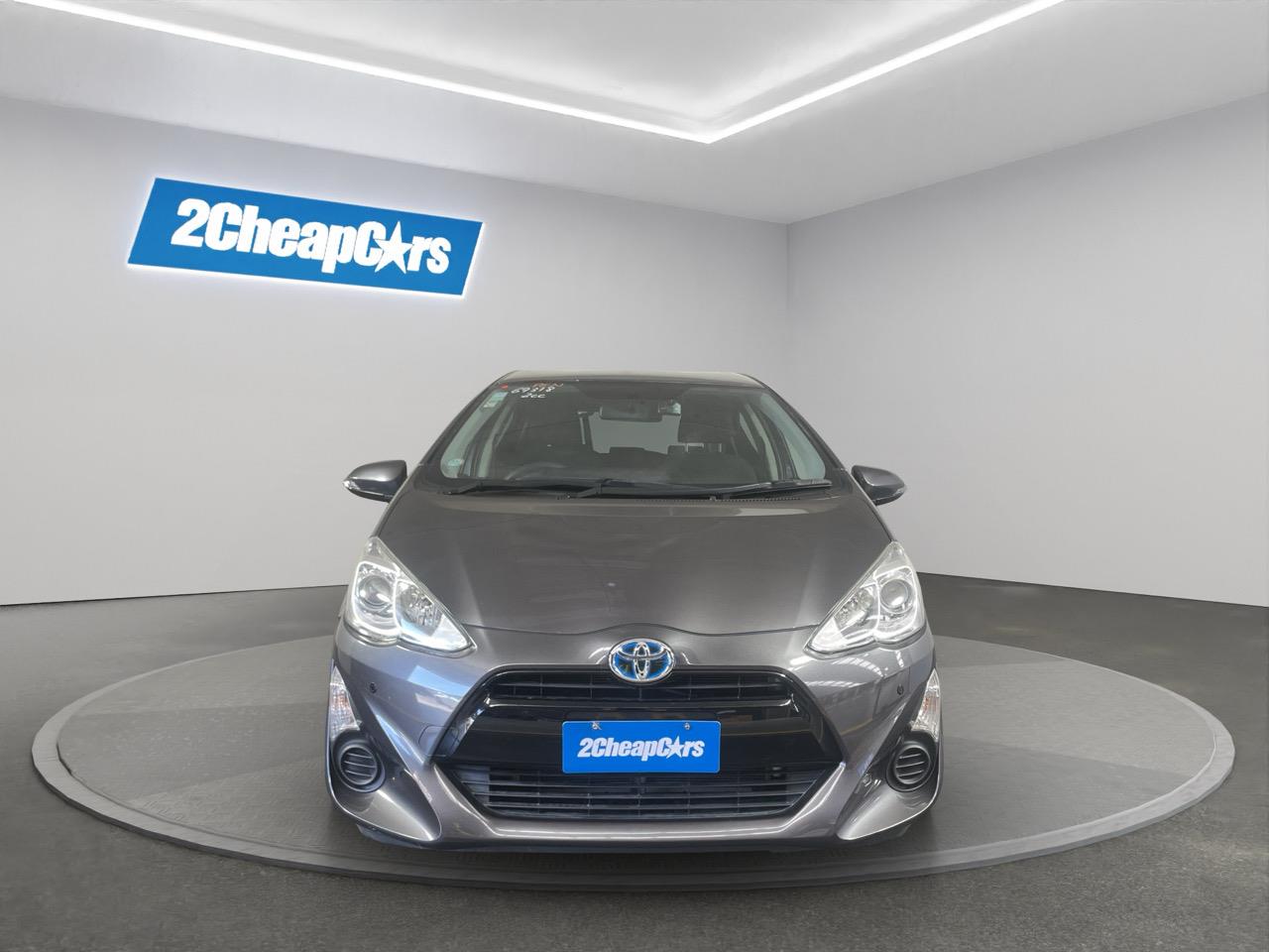 2015 Toyota Aqua Facelift Model S Hatchback REVERSING CAMERA + AUTO LIGHTS + PUSH START