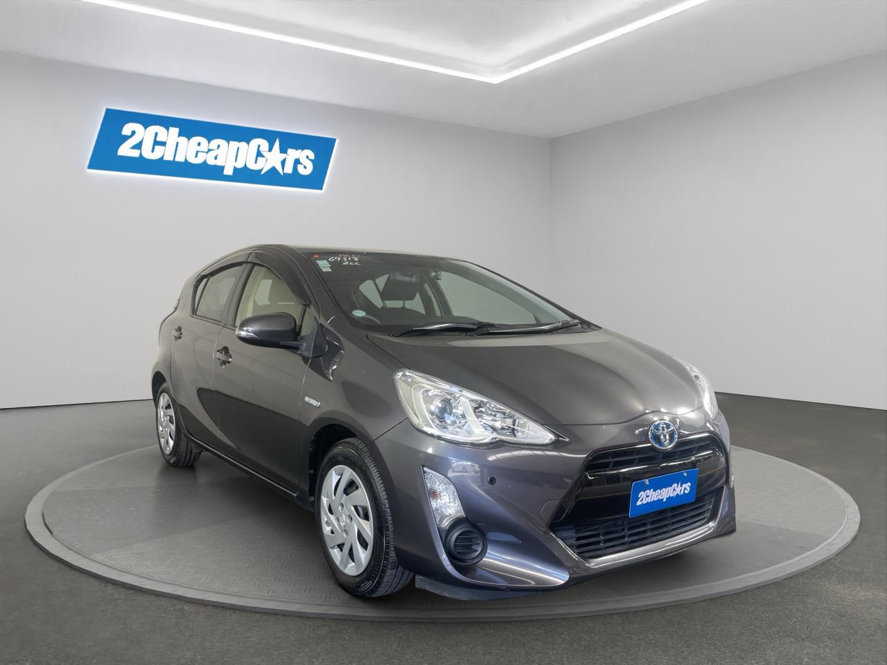 2015 Toyota Aqua Facelift Model S Hatchback REVERSING CAMERA + AUTO LIGHTS + PUSH START