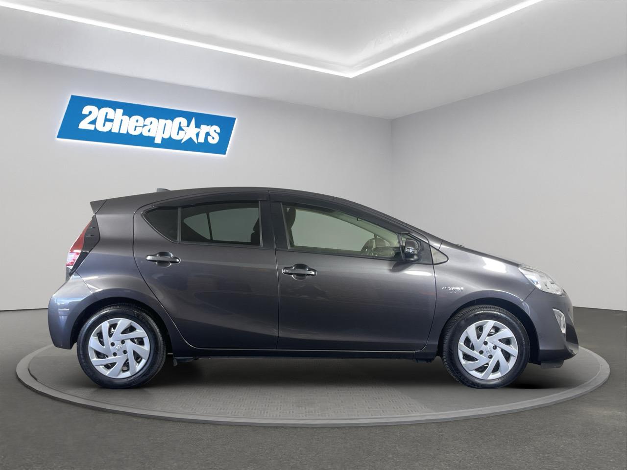 2015 Toyota Aqua Facelift Model S Hatchback REVERSING CAMERA + AUTO LIGHTS + PUSH START