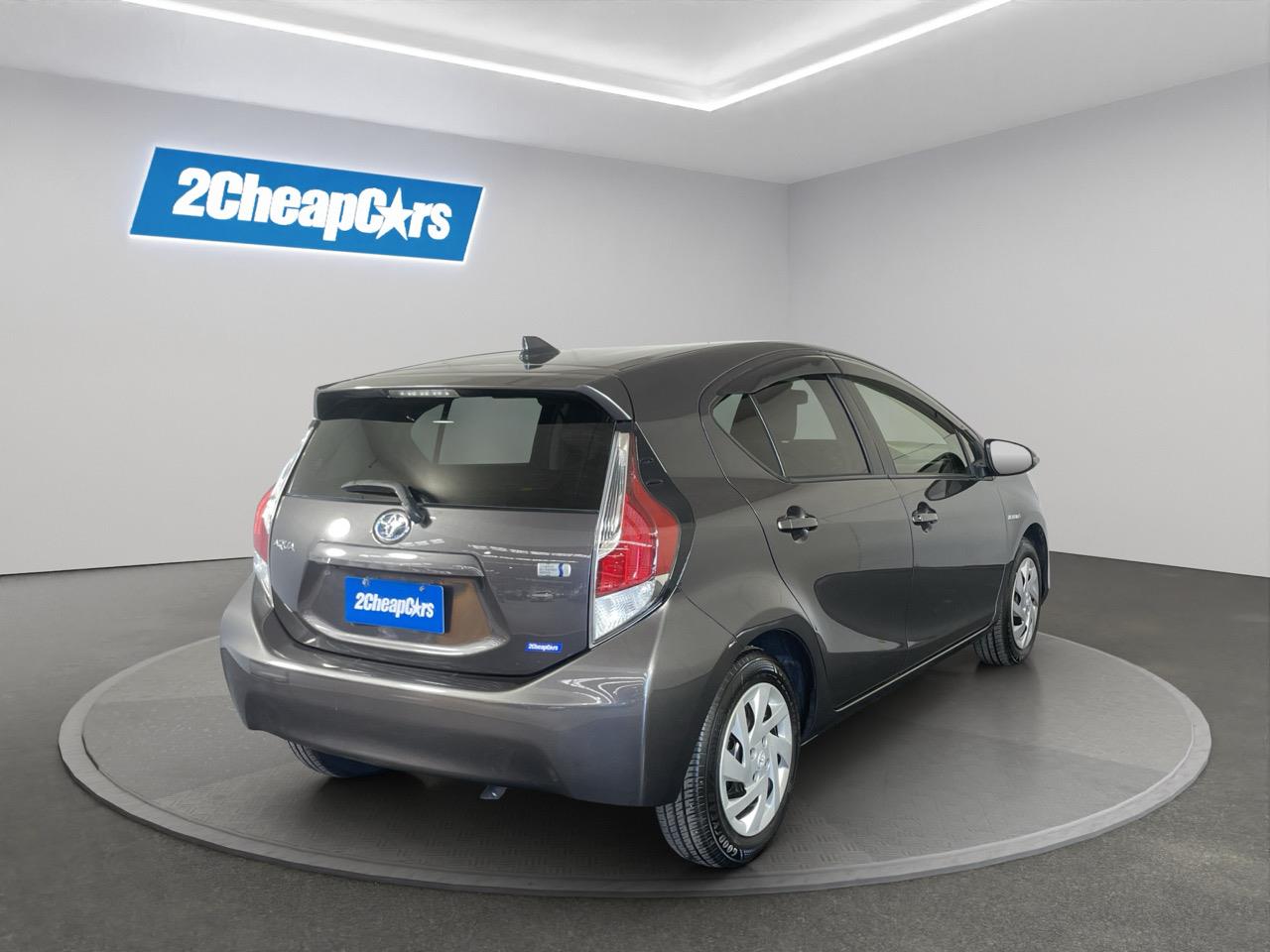 2015 Toyota Aqua Facelift Model S Hatchback REVERSING CAMERA + AUTO LIGHTS + PUSH START