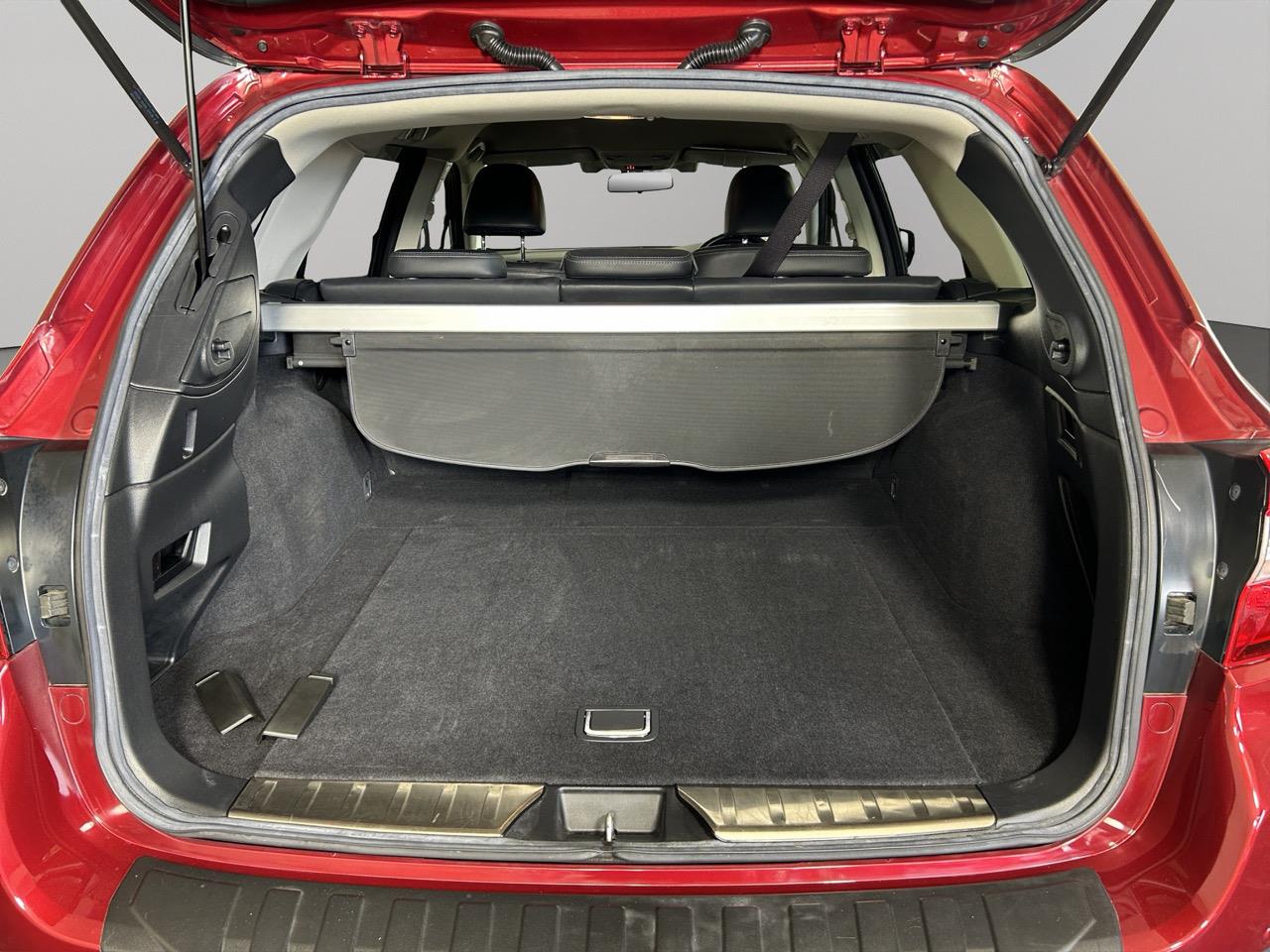 2015 Subaru Outback AWD Eyesight New Shape RV/SUV AWD + REVERSING CAMERA + SMART KEY