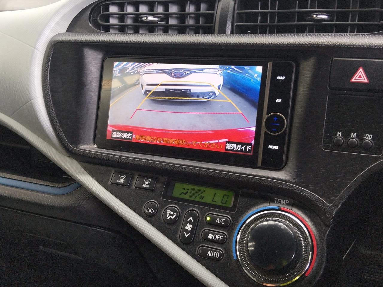 2014 Toyota Aqua S Hatchback HEATED SEATS + PUSH BUTTON START + AUTO LIGHTS 