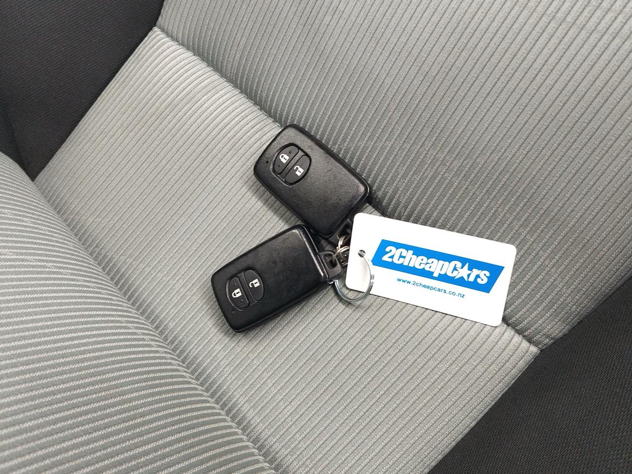 2014 Toyota Aqua S Hatchback HEATED SEATS + PUSH BUTTON START + AUTO LIGHTS 