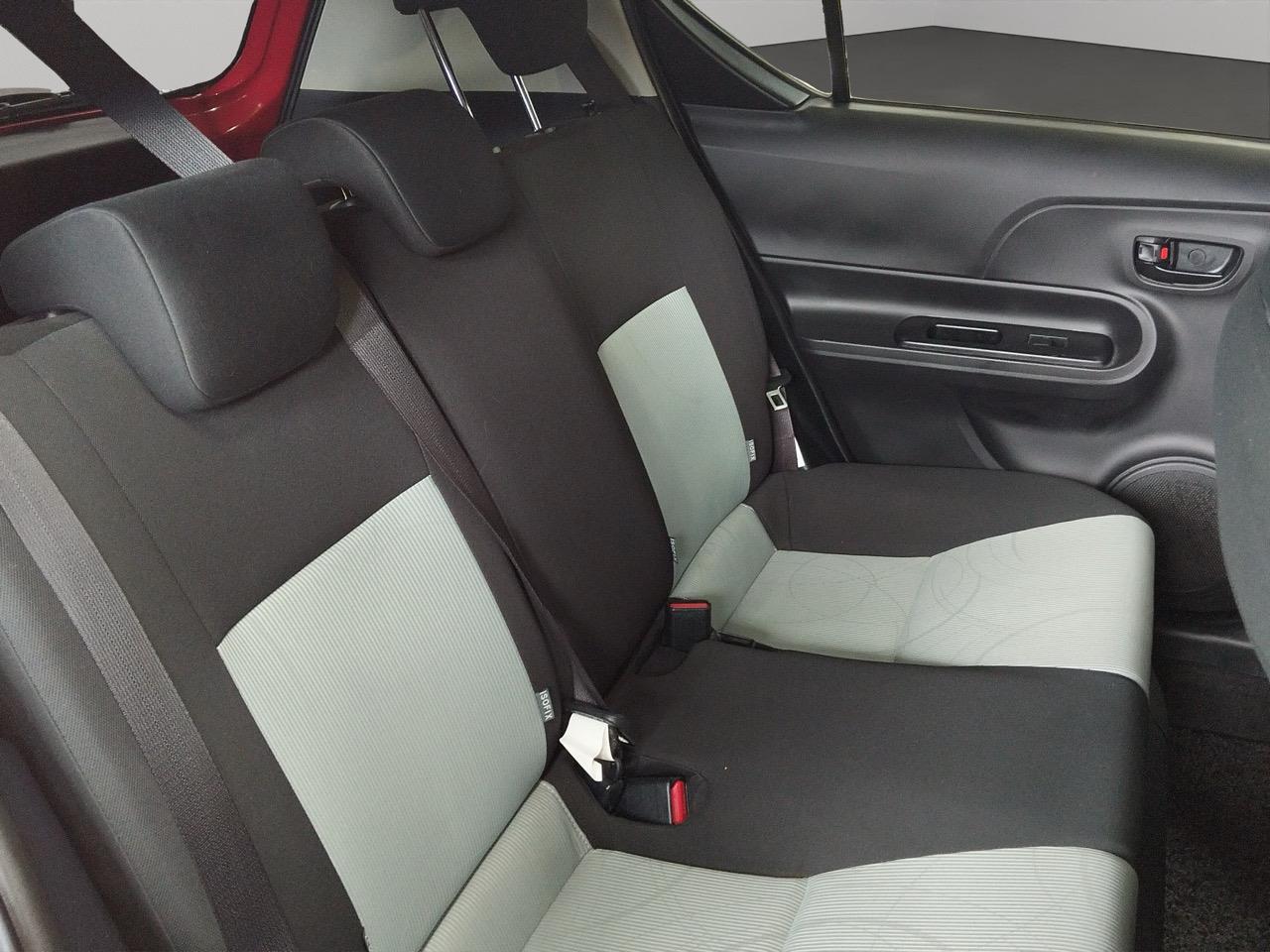 2014 Toyota Aqua S Hatchback HEATED SEATS + PUSH BUTTON START + AUTO LIGHTS 