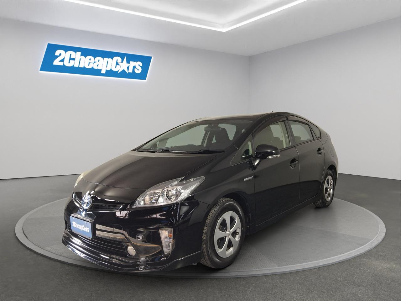 2014 Toyota Prius Hybrid Hatchback