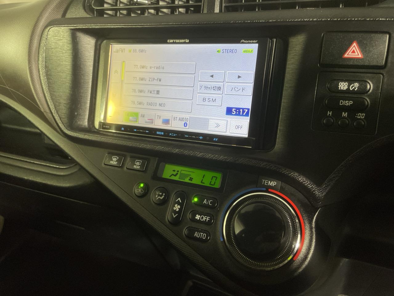 2012 Toyota Aqua G Smart Entry Package Hatchback HEATED SEATS + AUTO LIGHTS + PUSH START