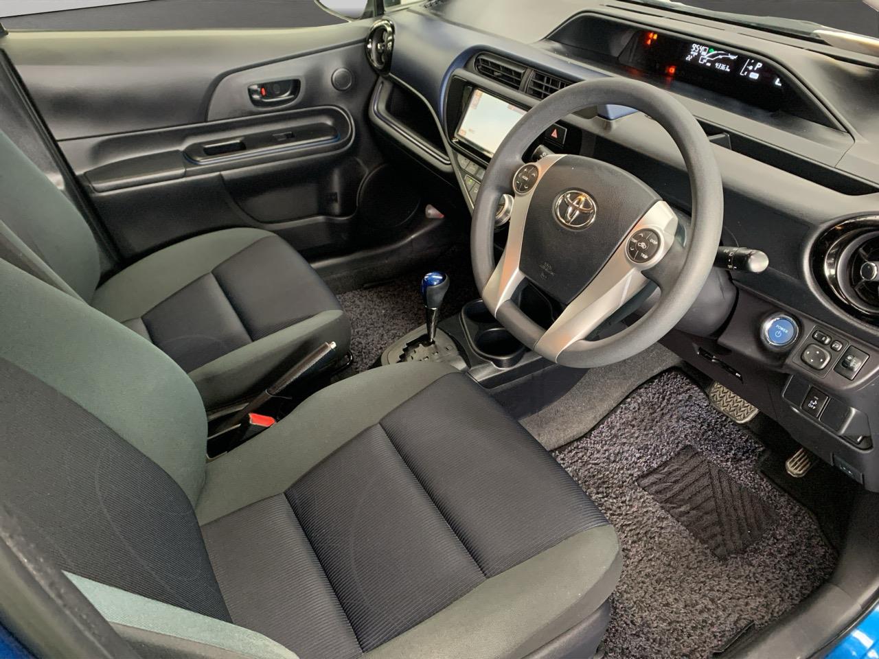 2015 Toyota Aqua Hybrid Hatchback LOW KMS + REVERSING CAMERA + AUTO LIGHTS