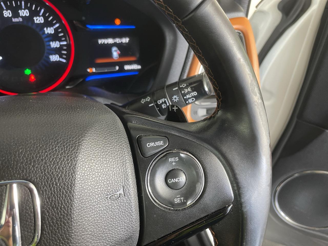 2015 Honda Vezel Hybrid Z RV/SUV HEATED SEATS + CRUISE CONTROL + PADDLE SHIFT