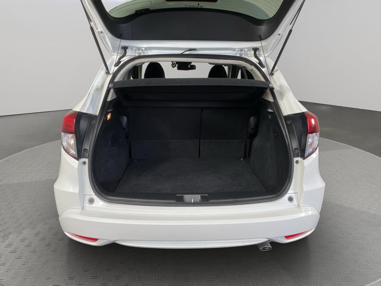 2015 Honda Vezel Hybrid Z RV/SUV HEATED SEATS + CRUISE CONTROL + PADDLE SHIFT