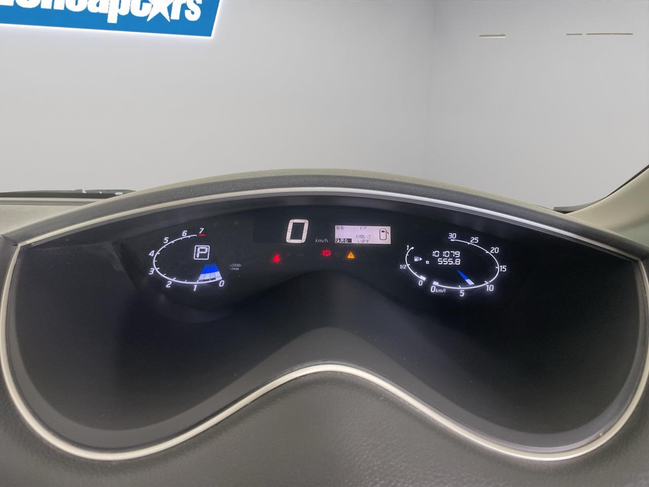 2013 Nissan Serena Hybrid People Mover REVESING CAMERA + PUSH SRART + AUTO LIGHTS