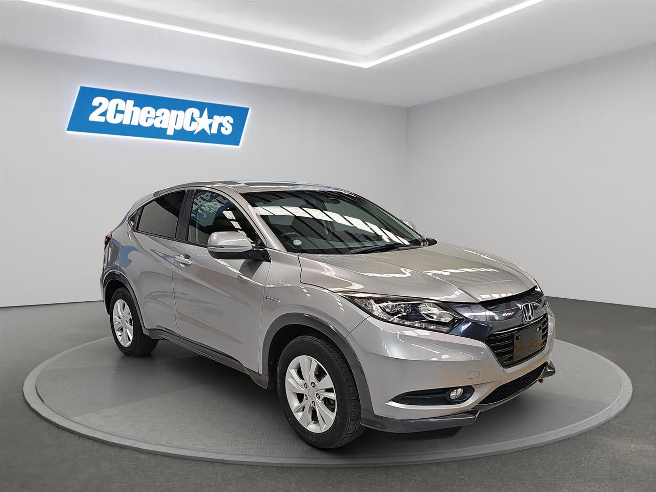 2014 Honda Vezel HYBRID X Hybrid SMART KEY + CRUISE CONTROL + PADDLE SHIFT