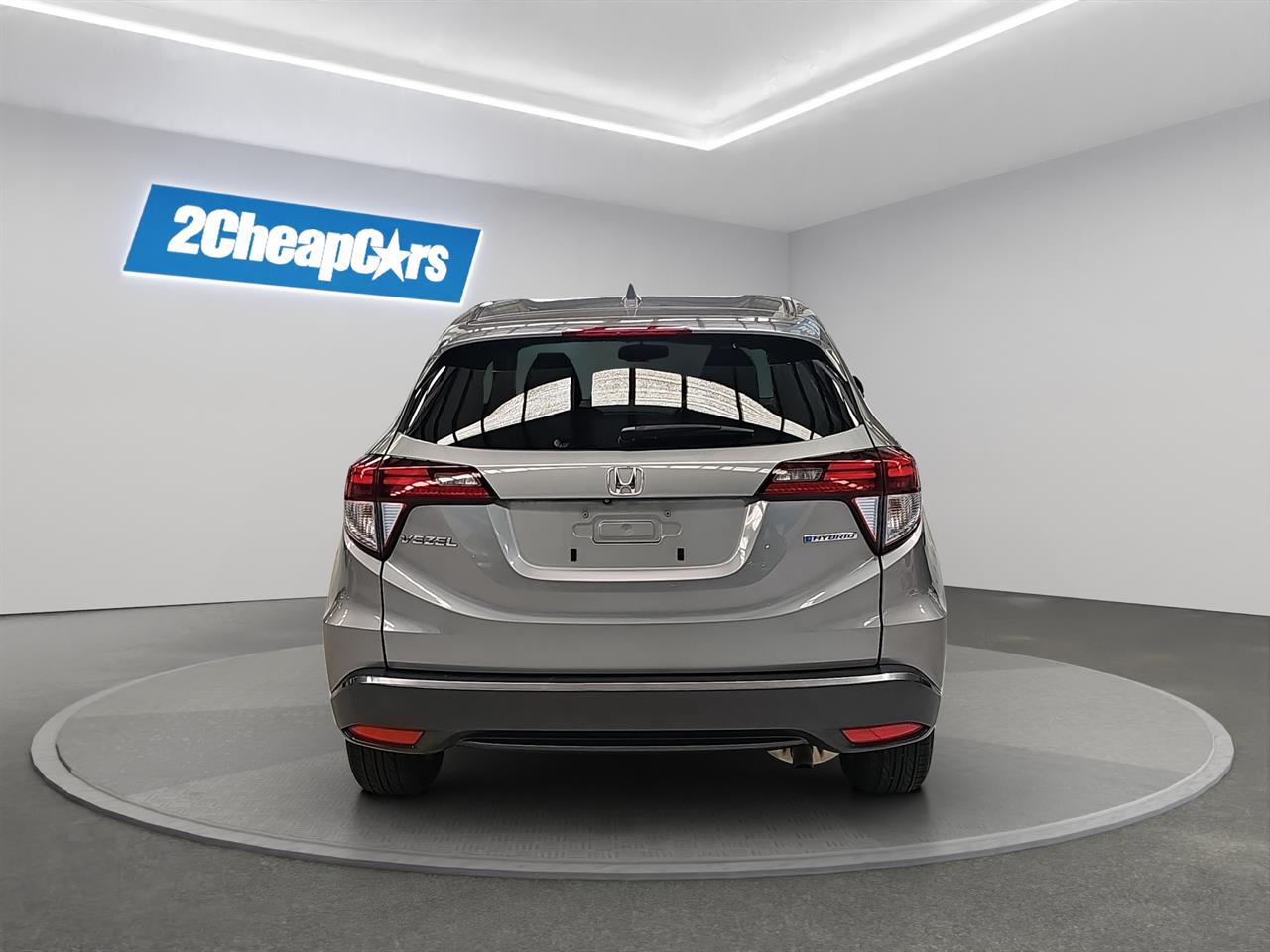 2014 Honda Vezel HYBRID X Hybrid SMART KEY + CRUISE CONTROL + PADDLE SHIFT