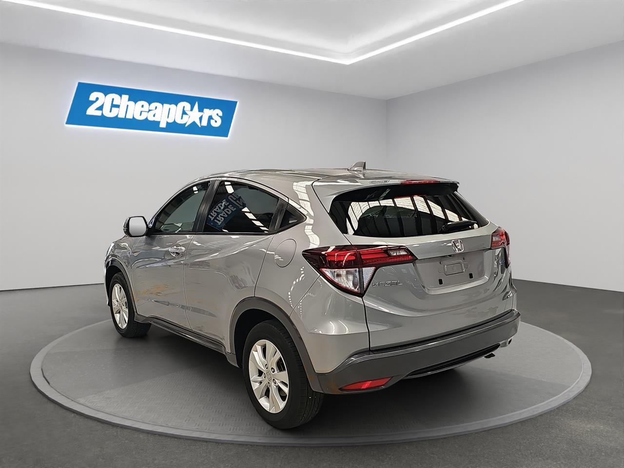 2014 Honda Vezel HYBRID X Hybrid SMART KEY + CRUISE CONTROL + PADDLE SHIFT