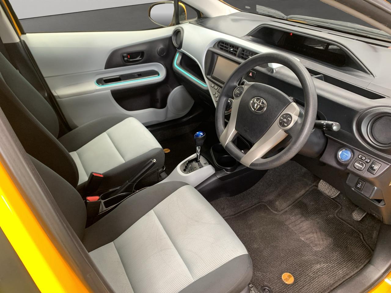 2013 Toyota Aqua S Hatchback REVERSING CAMERA + PUSH BUTTON START + AUTO LIGHTS