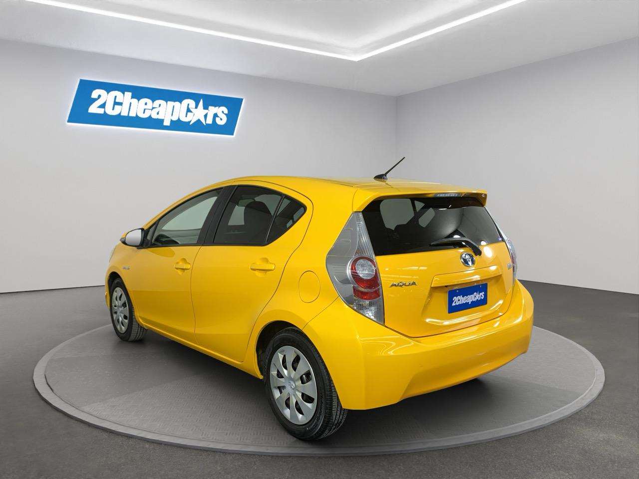 2013 Toyota Aqua S Hatchback REVERSING CAMERA + PUSH BUTTON START + AUTO LIGHTS