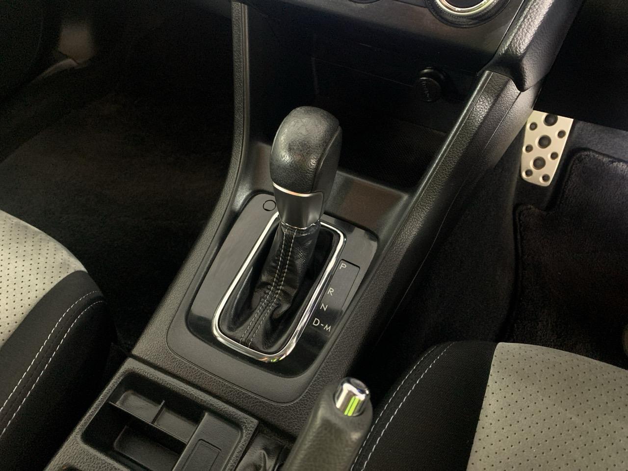 2013 Subaru XV HYBRID 2.0 L EYESIGHT AWD RV/SUV AWD + EYE SIGHT SYSTEM + CRUISE CONTROL