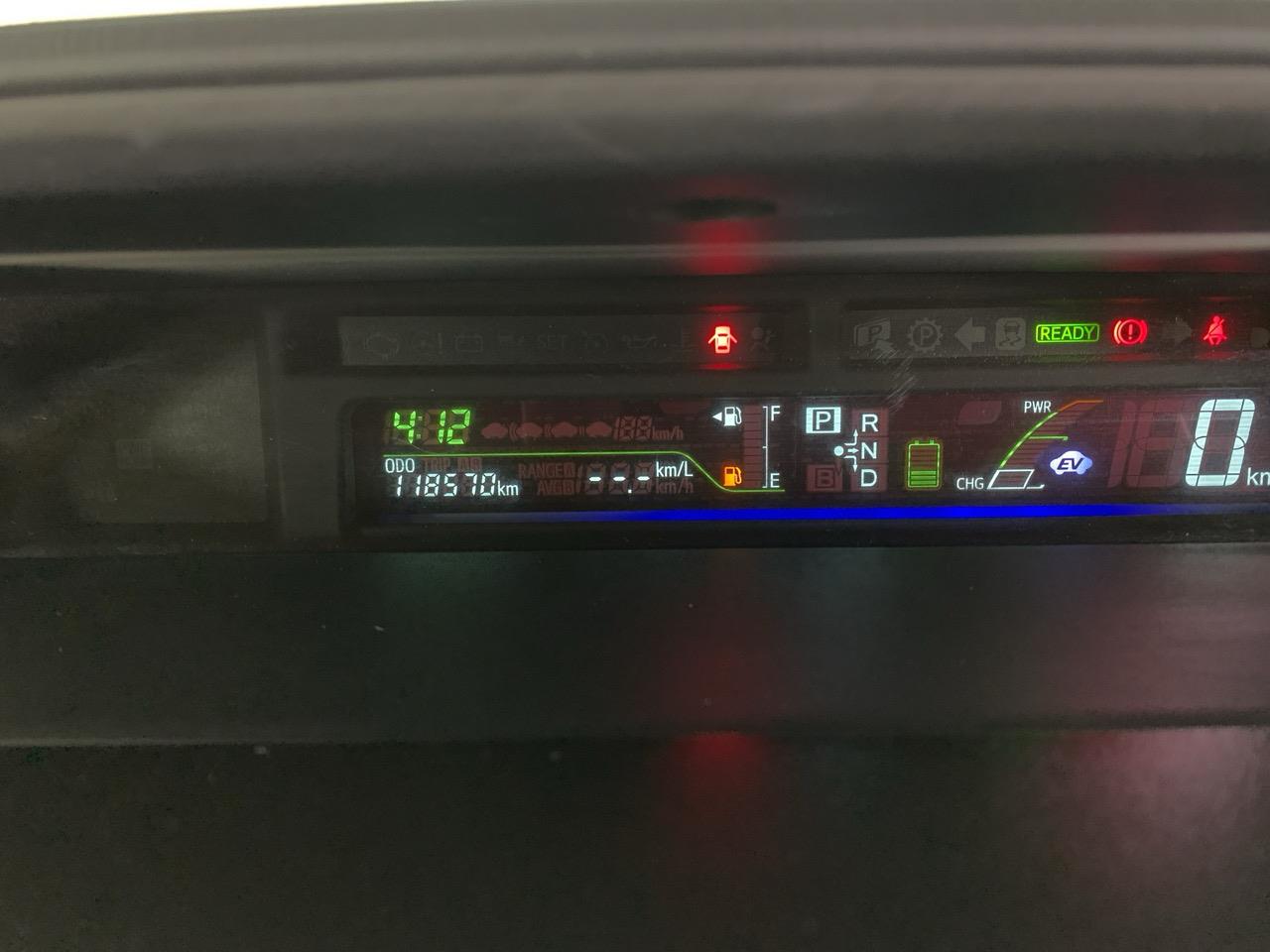 2012 Toyota Prius Alpha G 7 Seaters People Mover CRUISE CONTROL + PUSH BUTTON START + AUTO LIGHTS