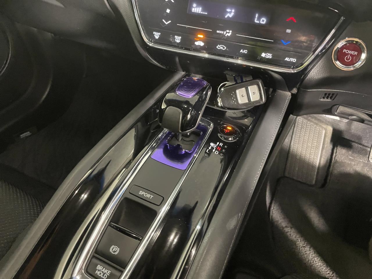 2014 Honda Vezel HYBIRID X RV/SUV PADDLE SHIFT + REVERSING CAMERA + CRUISE CONTROL