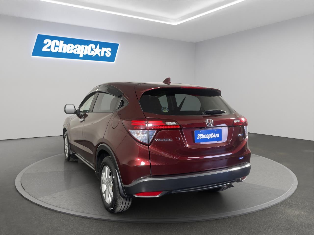 2014 Honda Vezel HYBIRID X RV/SUV PADDLE SHIFT + REVERSING CAMERA + CRUISE CONTROL