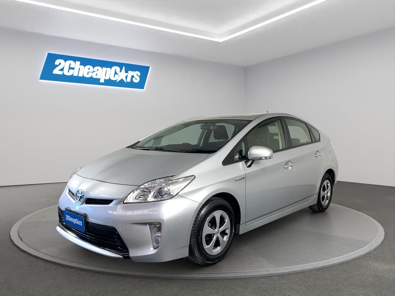 2014 Toyota Prius Hybrid Hatchback