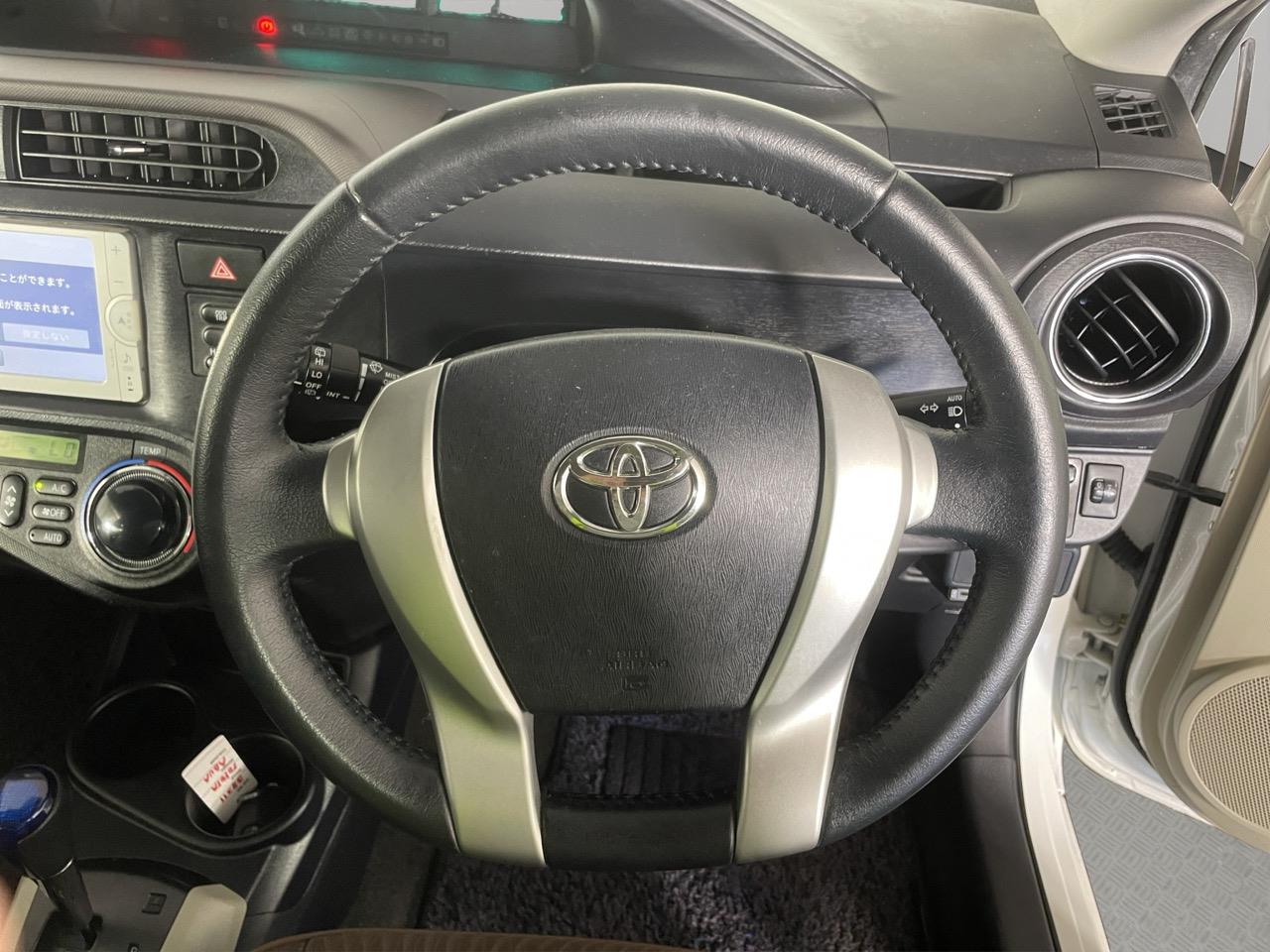 2012 Toyota Aqua G Hatchback AUTO LIGHTS + PUSH BUTTON START