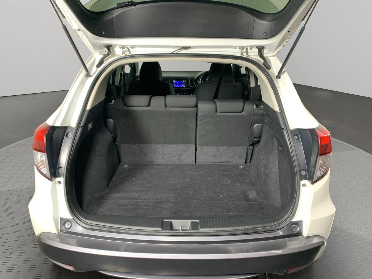 2014 Honda Vezel HYBIRID X RV/SUV CRUISE CONTROL + HEATED SEATS