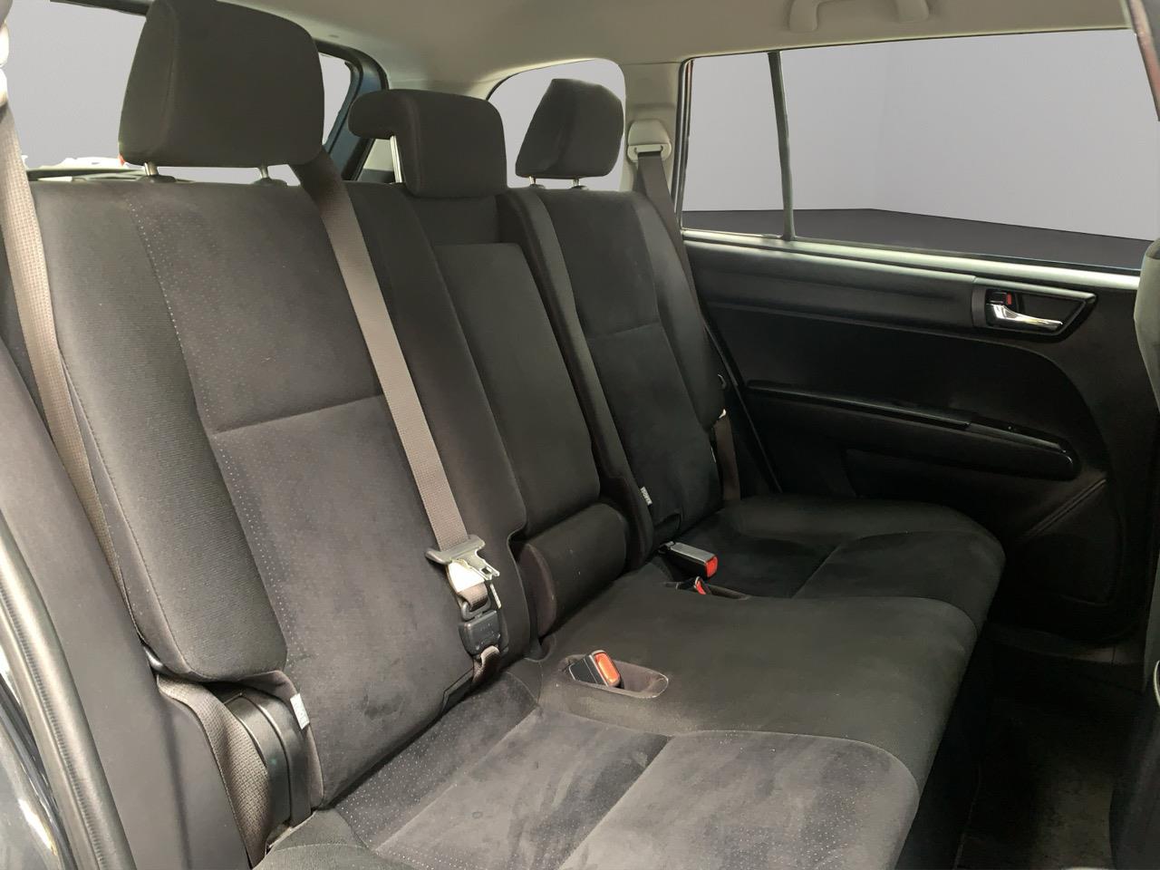 2016 Toyota Corolla Fielder Hybrid New Shape Station Wagon AUTO LIGHTS + MAG WHEELS