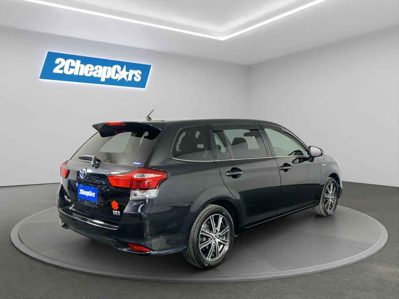 2016 Toyota Corolla Fielder Hybrid New Shape Station Wagon AUTO LIGHTS + MAG WHEELS