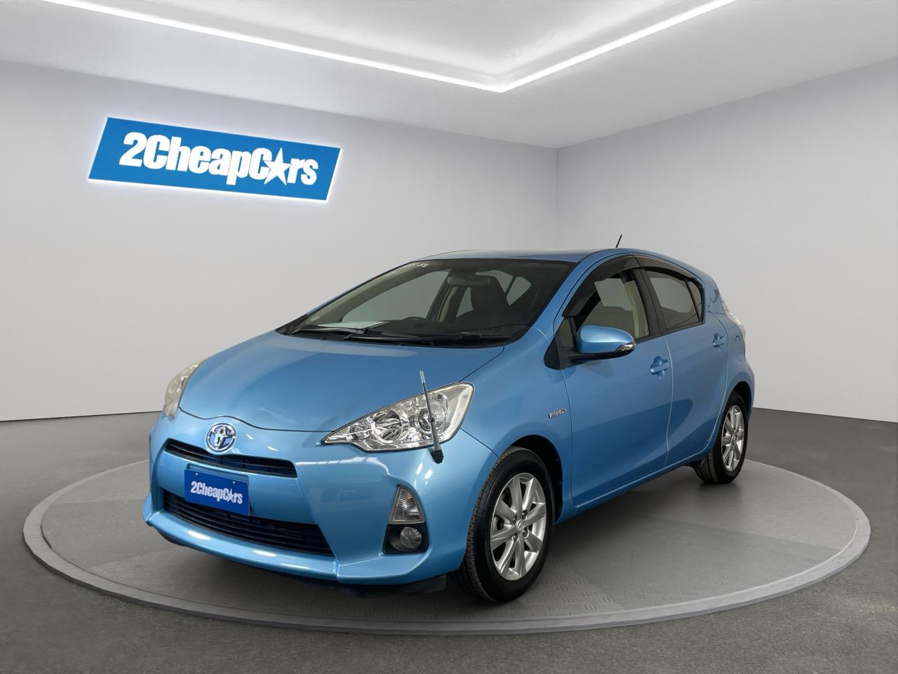 2014 Toyota Aqua S Hatchback