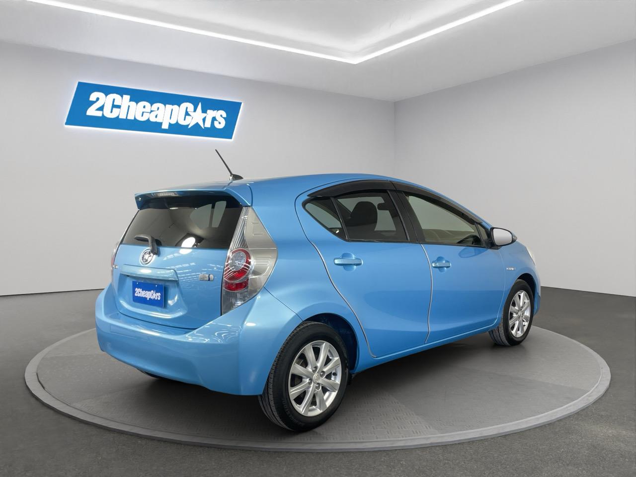 2014 Toyota Aqua S Hatchback REVERSING CAMERA + HEATED SEATS + AUTO LIGHTS